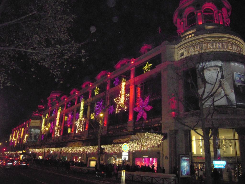 Vitrines et Illuminations de Noël : la magie des Fêtes