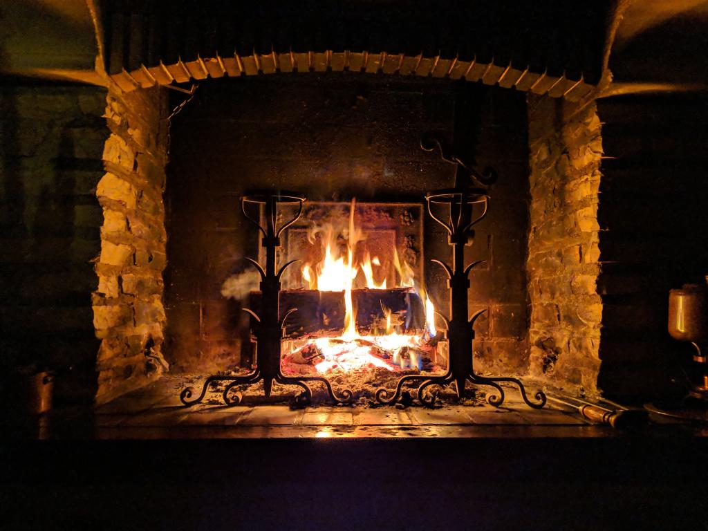 Dîner au coin du feu à Paris : Petit tour des endroits qui crépitent