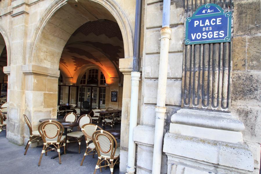 Hotel Les Tournelles - Parigi