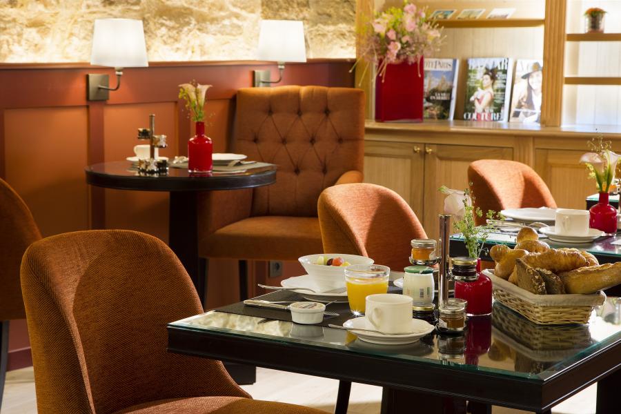 Hotel Les Tournelles Paris - Frühstück